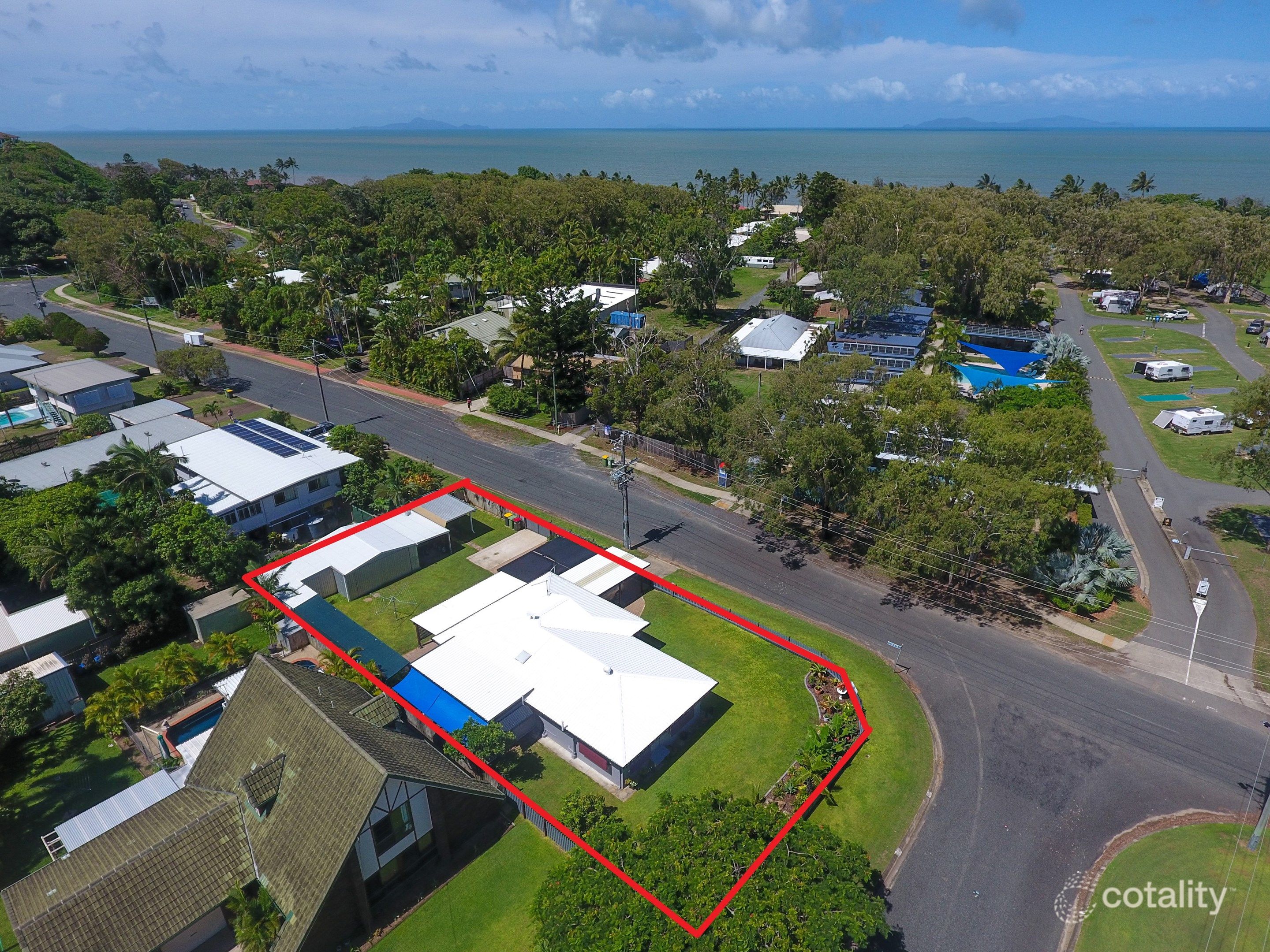 19 Bourke St, Blacks Beach, QLD 4740