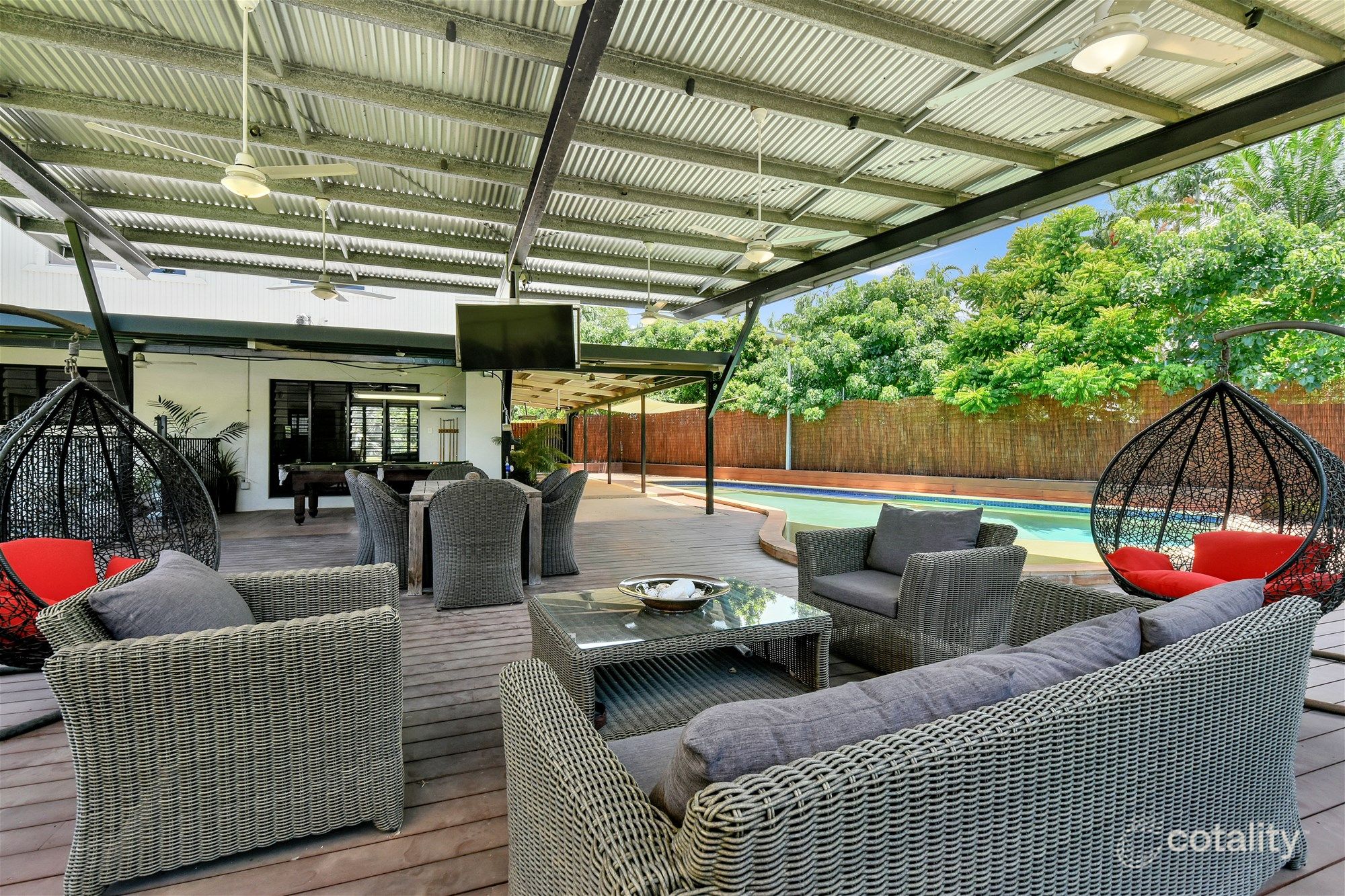 12 Lippia Ct, Karama, NT 0812