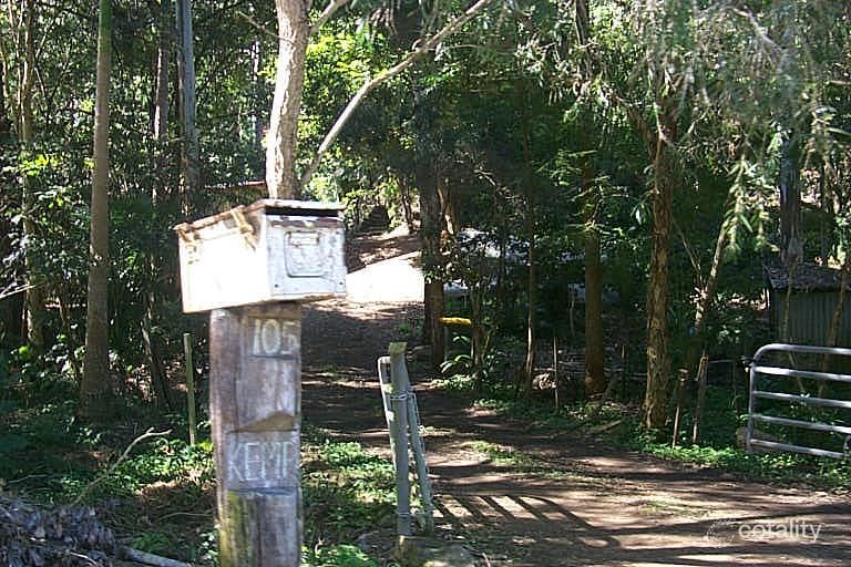 101 Gillies Rd, Upper Brookfield, QLD 4069