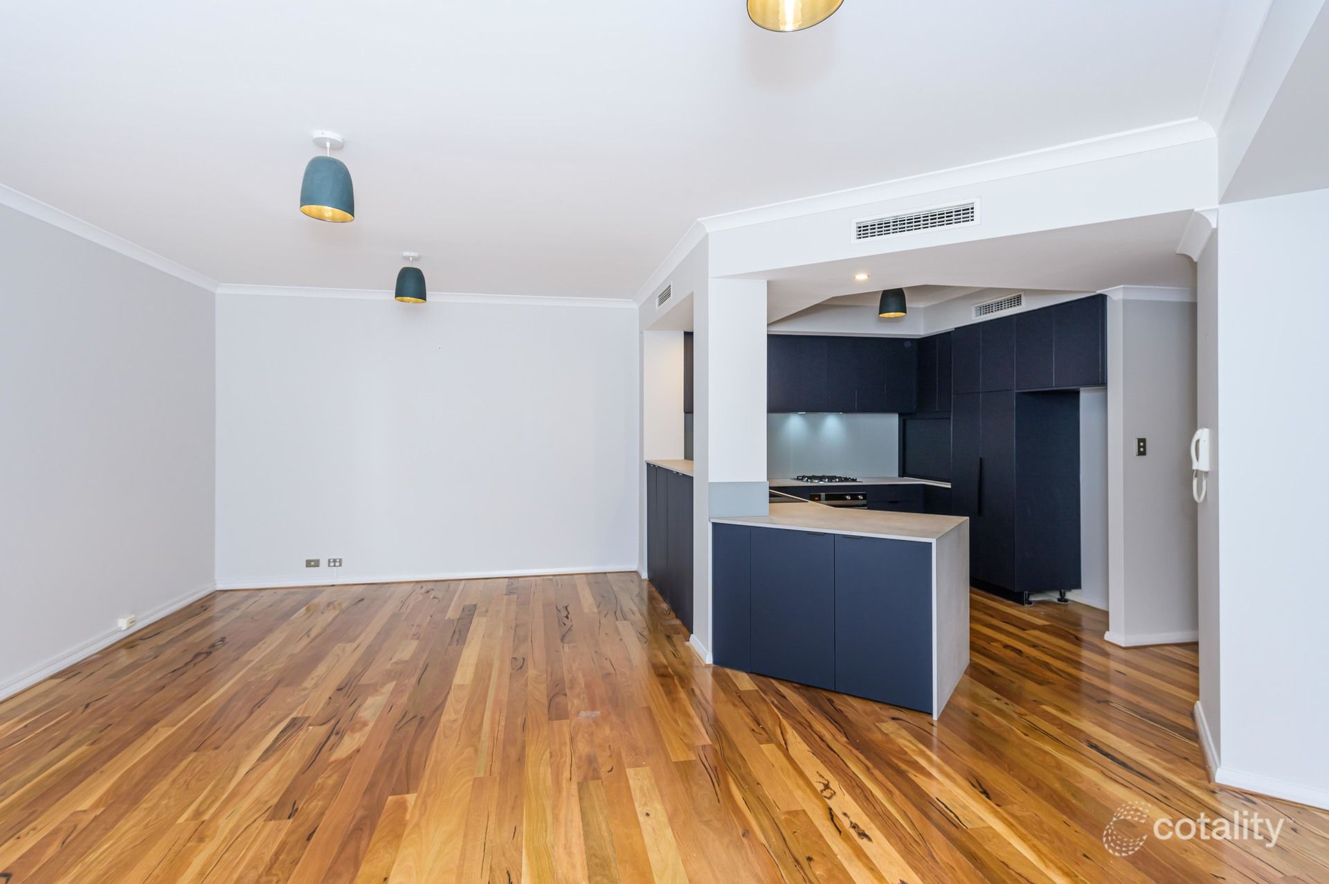 2/7 Henry St, East Perth, WA 6004