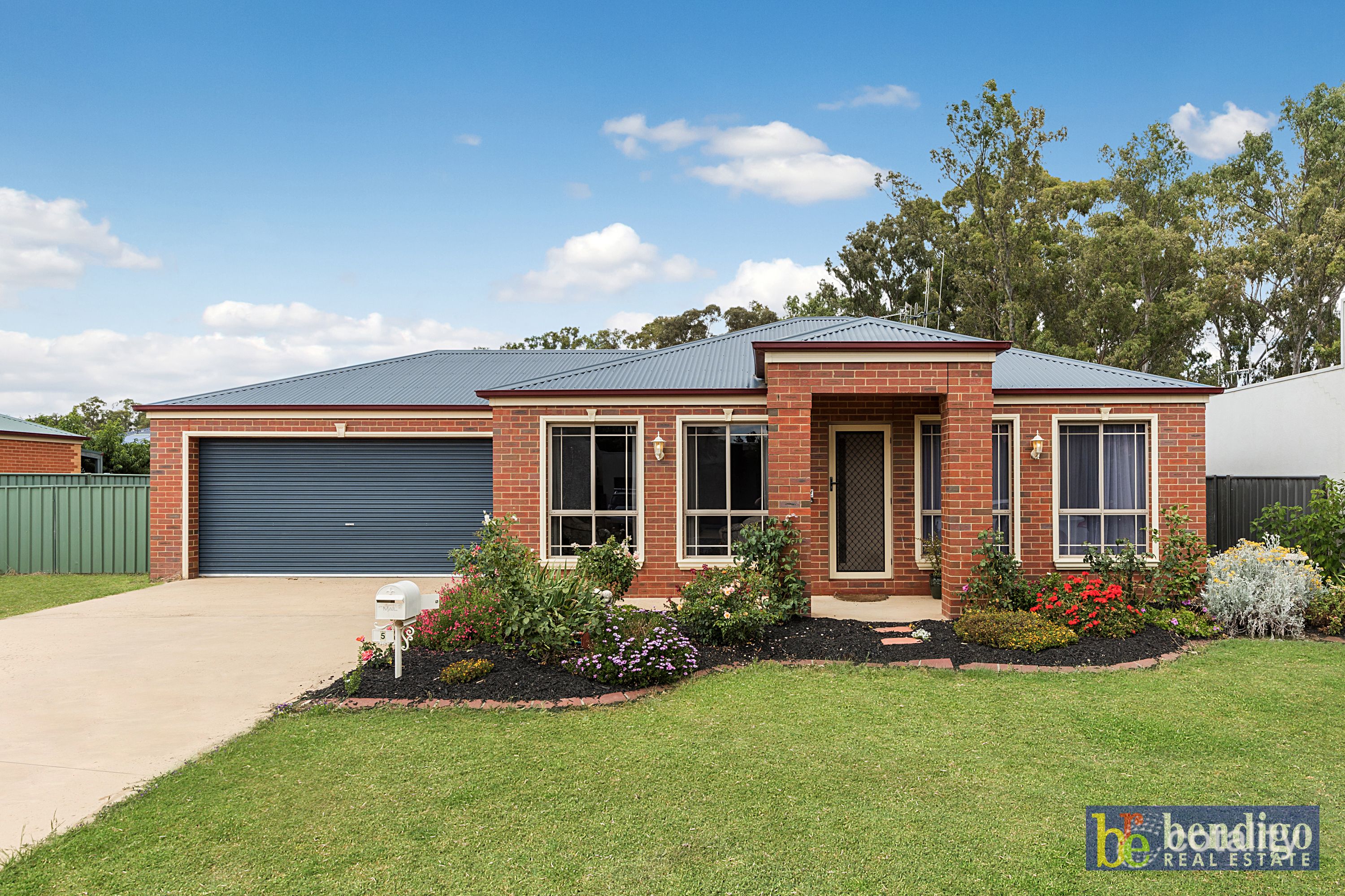 5 Jade Ct, Kangaroo Flat, VIC 3555