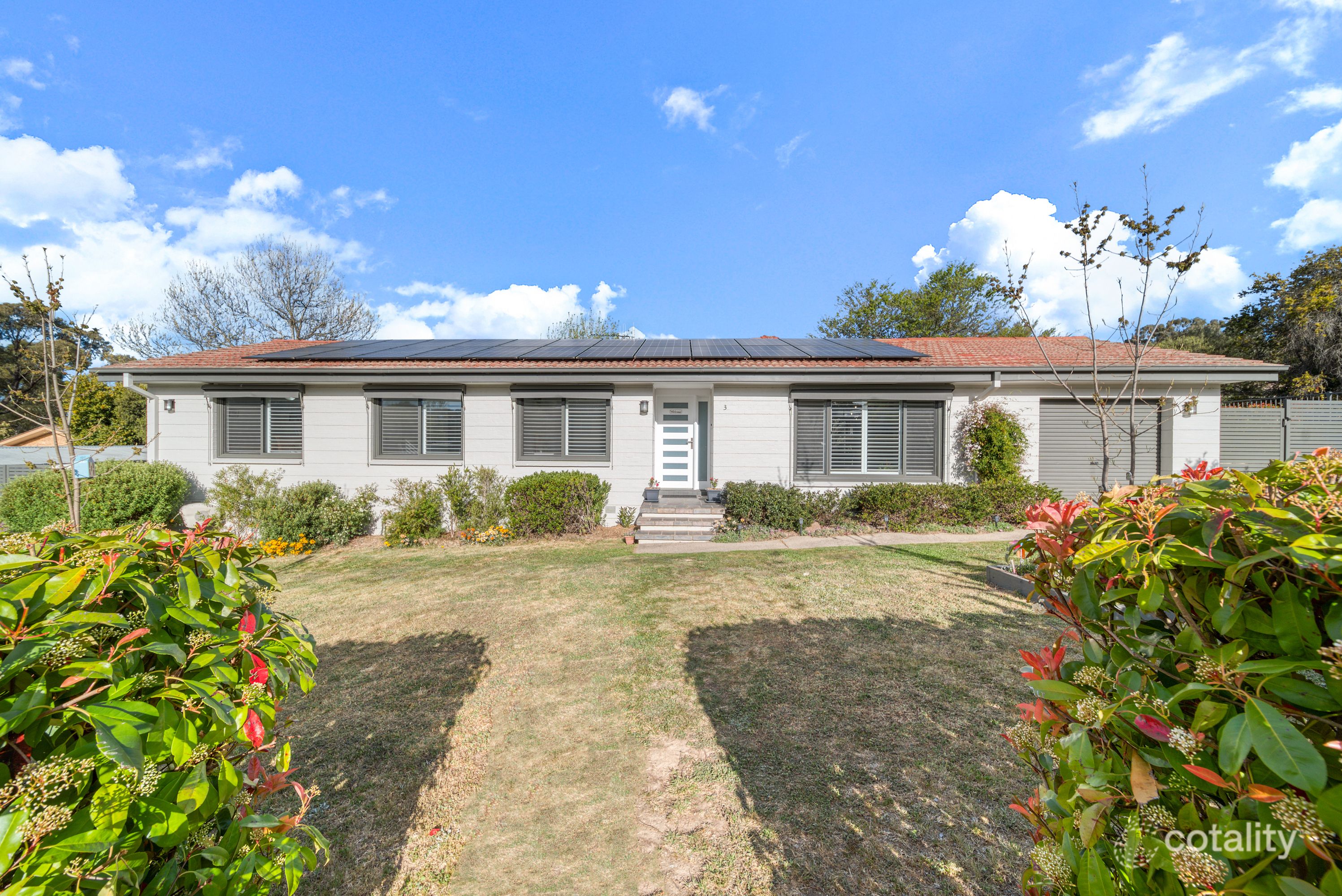 3 Salmon Pl, Kambah, ACT 2902