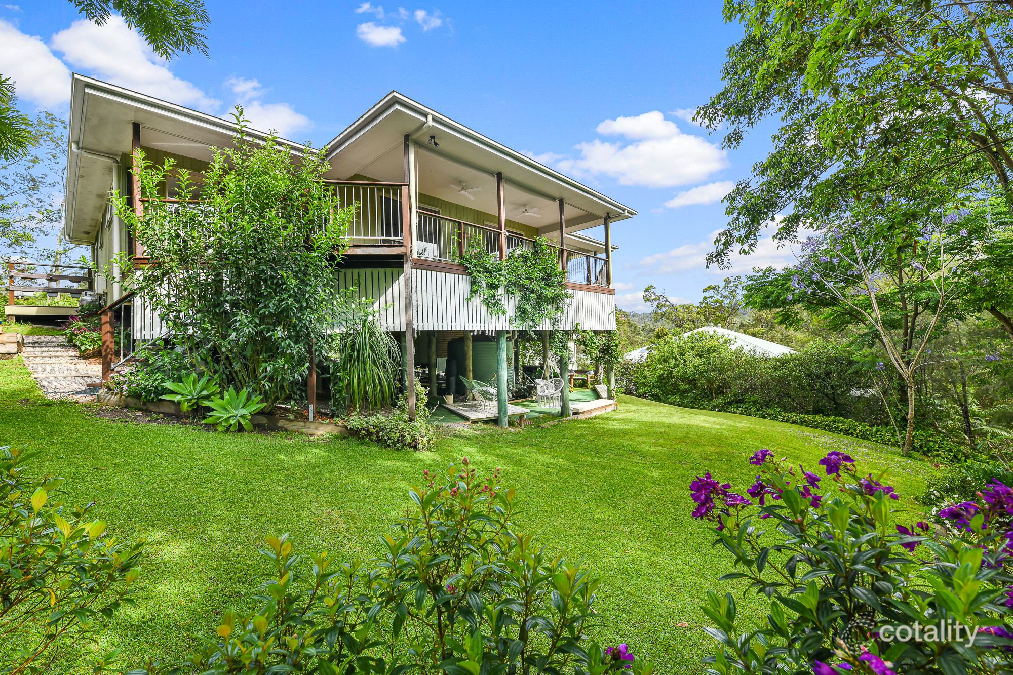 20 Viewland Dr, Mooloolah Valley, QLD 4553