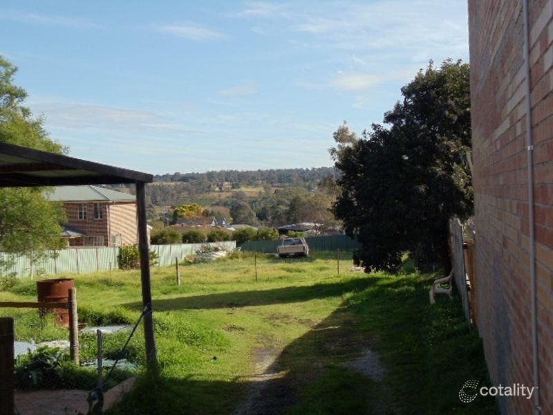 79 John St, The Oaks, NSW 2570