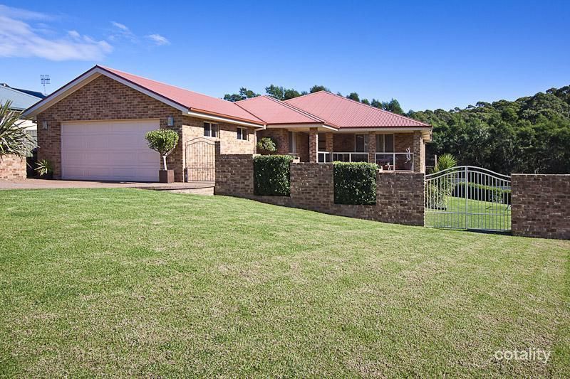 36 Mison Cct, Mollymook Beach, NSW 2539