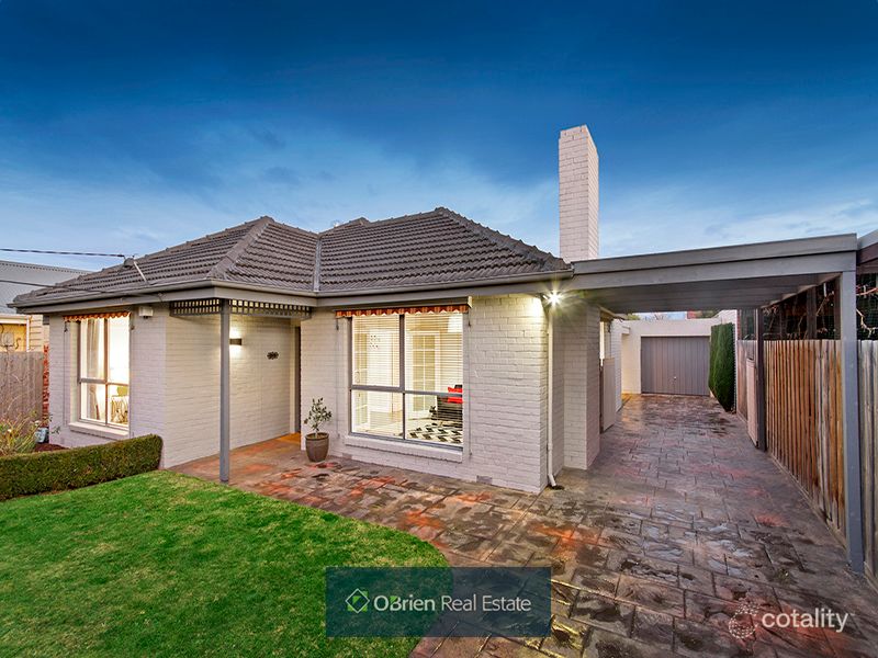 10 Shipston Rd, Cheltenham, VIC 3192