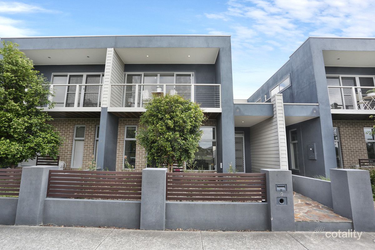 9 Carlow Walk, Lalor, VIC 3075