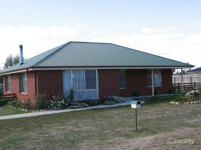 1 Quamby St, Westbury, TAS 7303