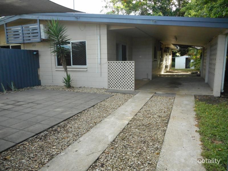 107 Upper Richardson St, Whitfield, QLD 4870