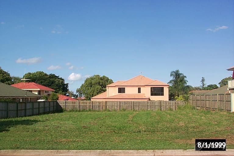 11 Lockitt Pl, Ormiston, QLD 4160