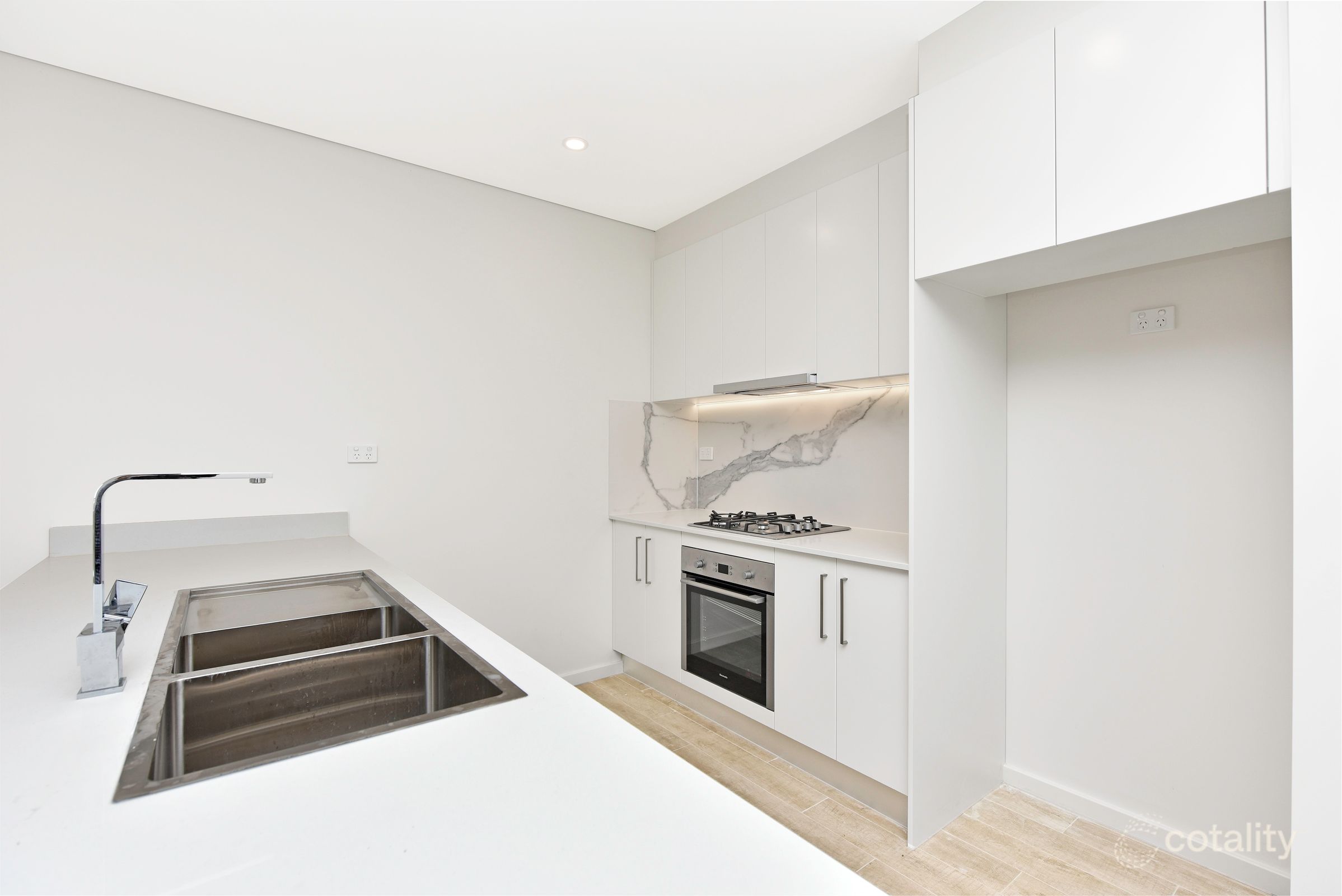 202/3 Balmoral St, Blacktown, NSW 2148