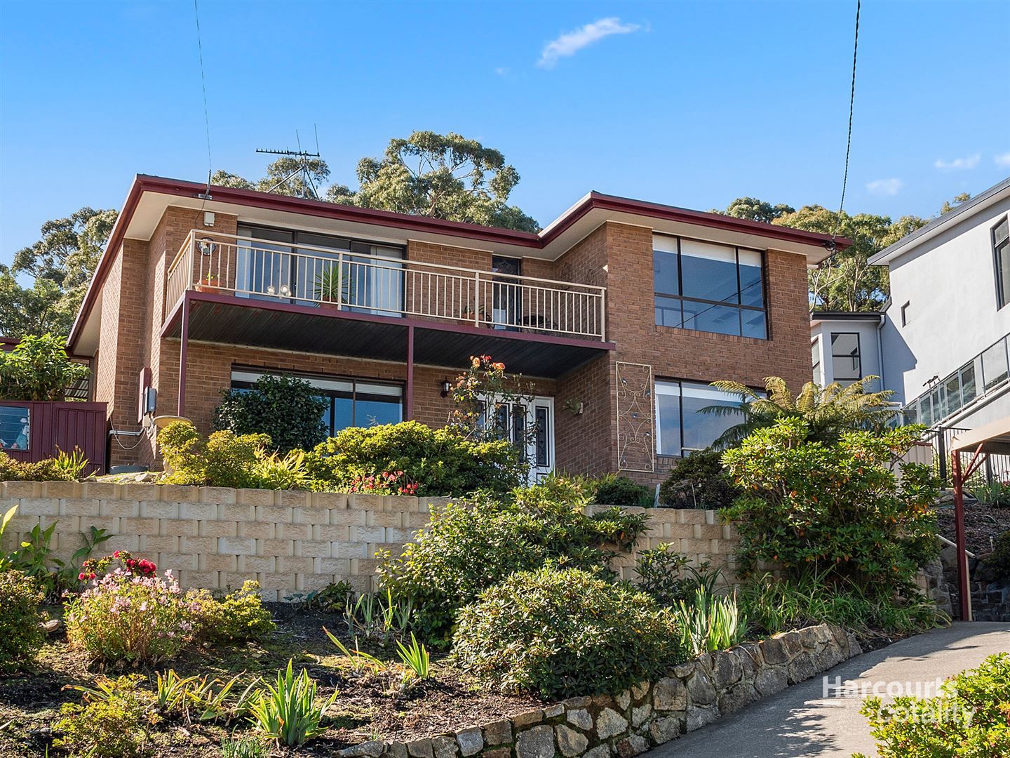 48 Karoola Rd, Lindisfarne, TAS 7015