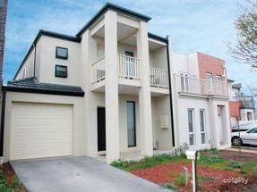 17 Marigold Cres, Gowanbrae, VIC 3043