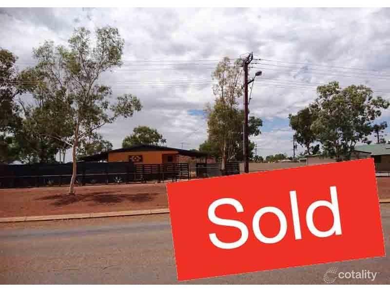 35 Main St, Meekatharra, WA 6642