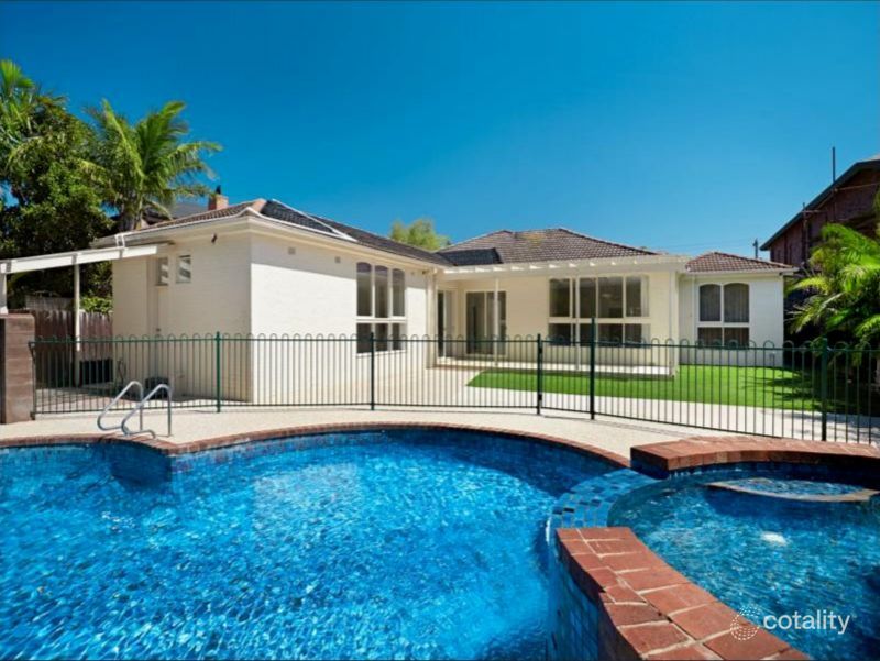 42 Howitt Rd, Caulfield North, VIC 3161