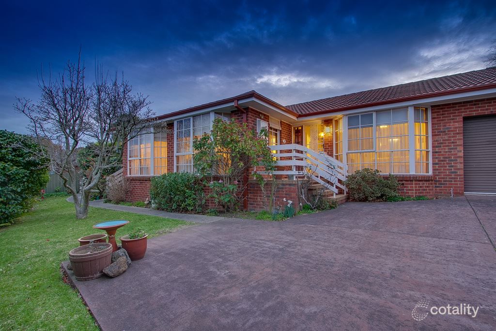 38 Linsley Way, Wantirna, VIC 3152