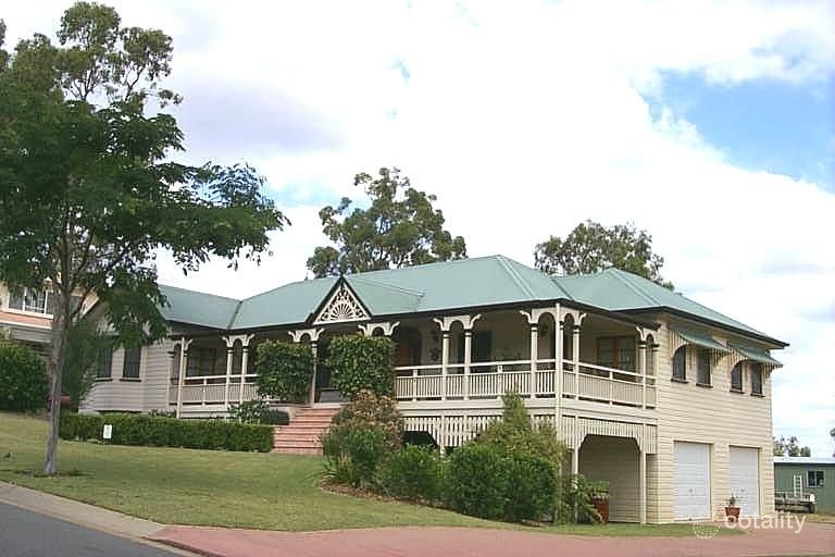 42 Renoir Cres, Forest Lake, QLD 4078