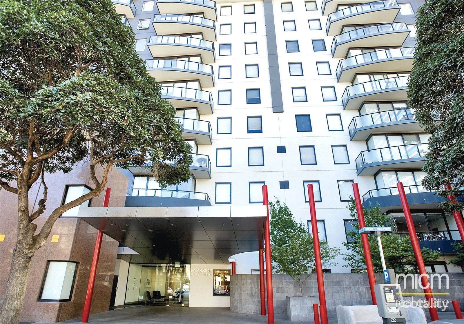 812/28 Bank St, South Melbourne, VIC 3205