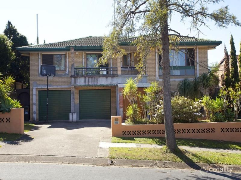 26 Bridle St, Mansfield, QLD 4122