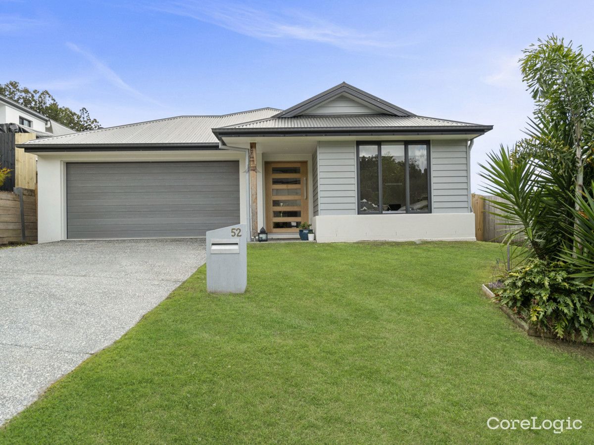 52 Hoop Pine Cct, Maudsland, QLD 4210