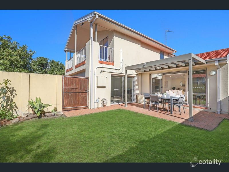 4 Corkwood Cct, Woonona, NSW 2517