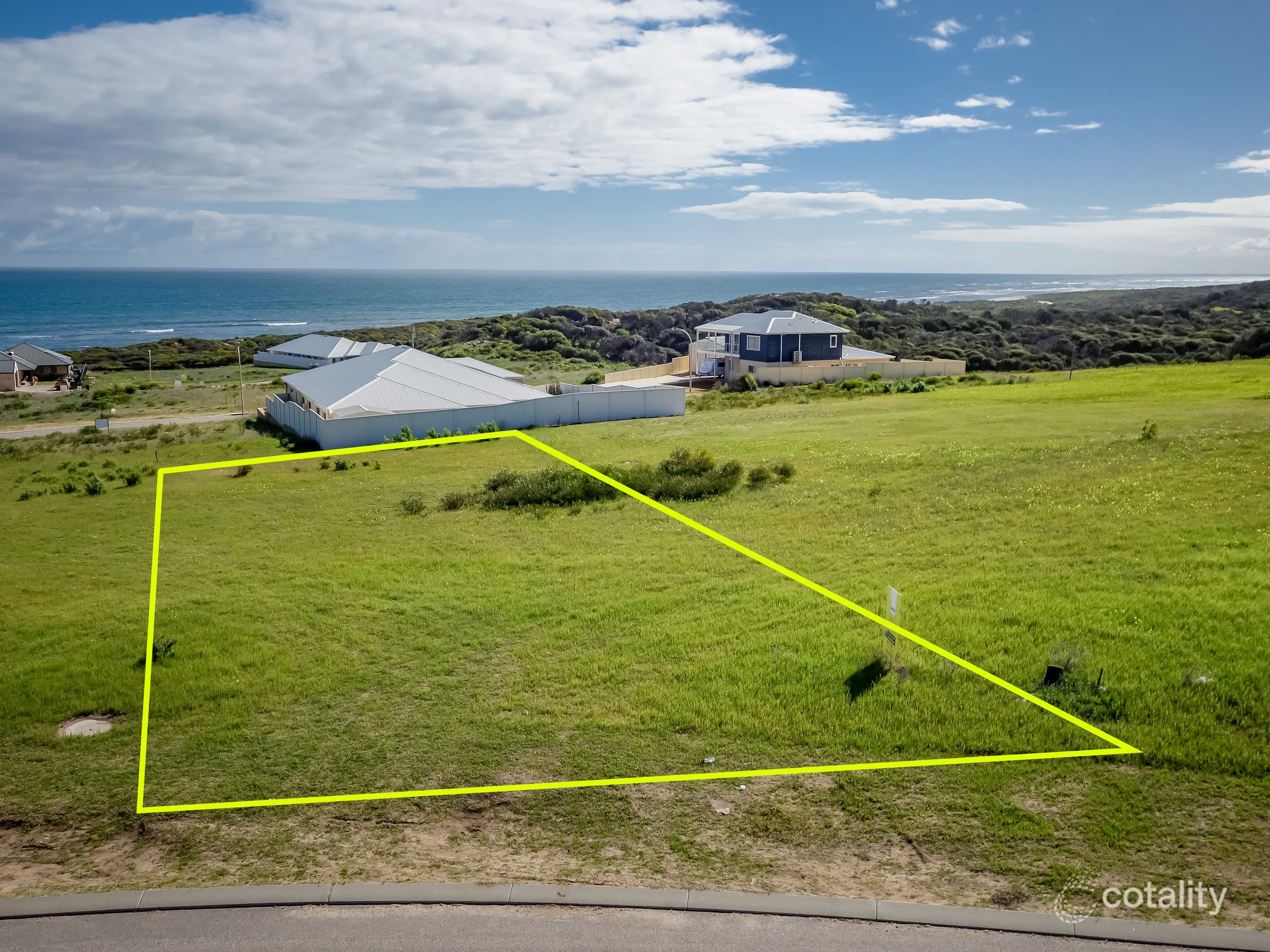 103 North Shore Dr, Dongara, WA 6525