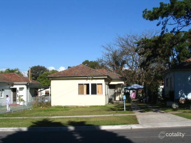 32 Maubeuge St, South Granville, NSW 2142