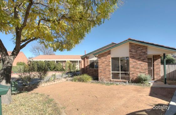 14 Luckman Pl, Banks, ACT 2906