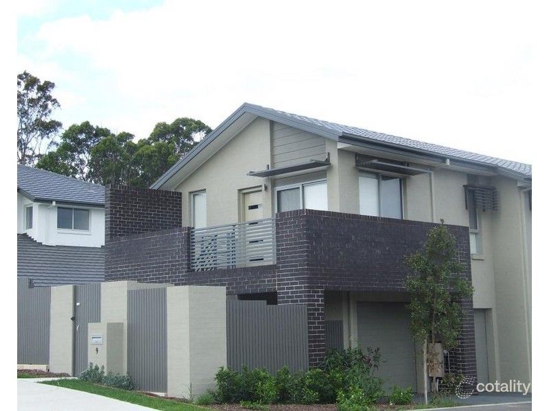 9 Starfire Ave, Middleton Grange, NSW 2171