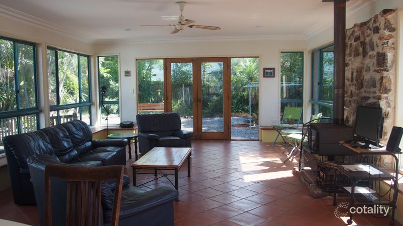 2 Boronia Ave, Mylestom, NSW 2454