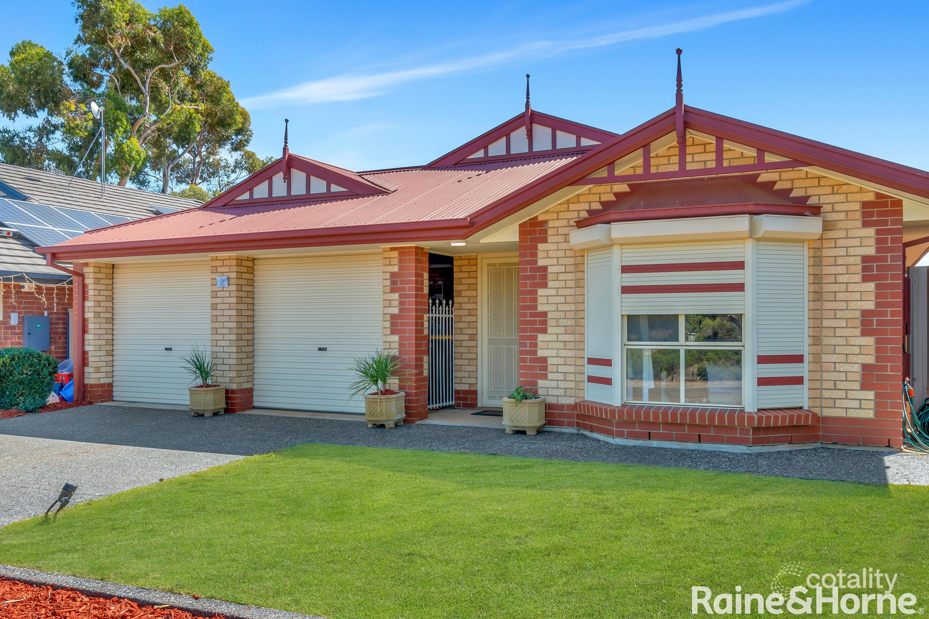18 Christine Cct, Craigmore, SA 5114