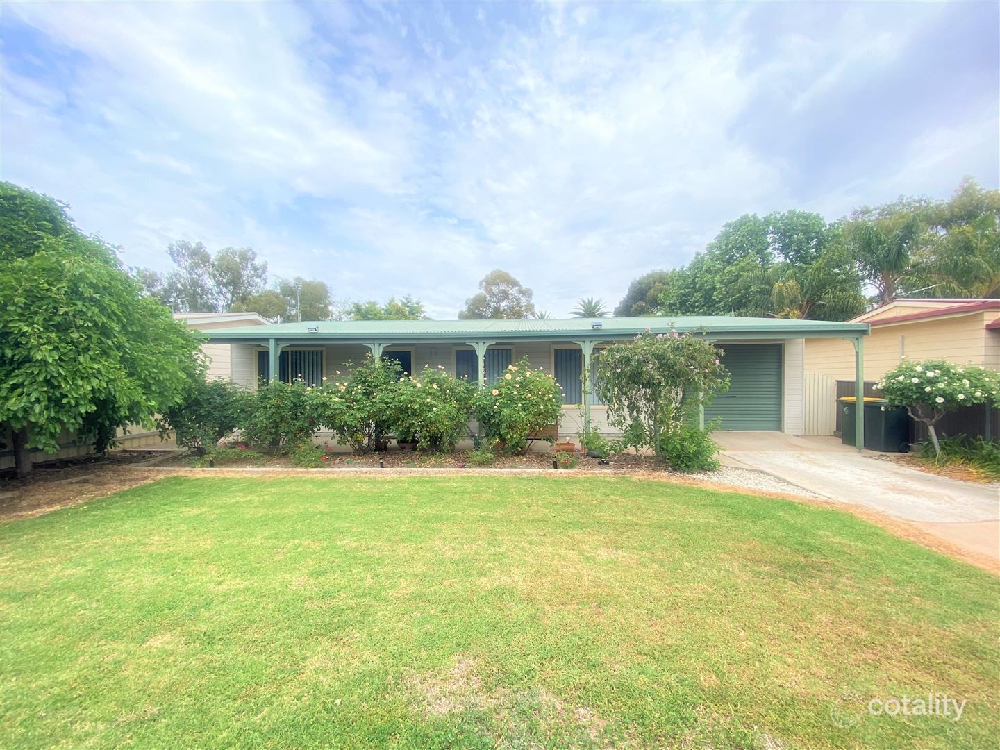 4 Campbell St, Darlington Point, NSW 2706