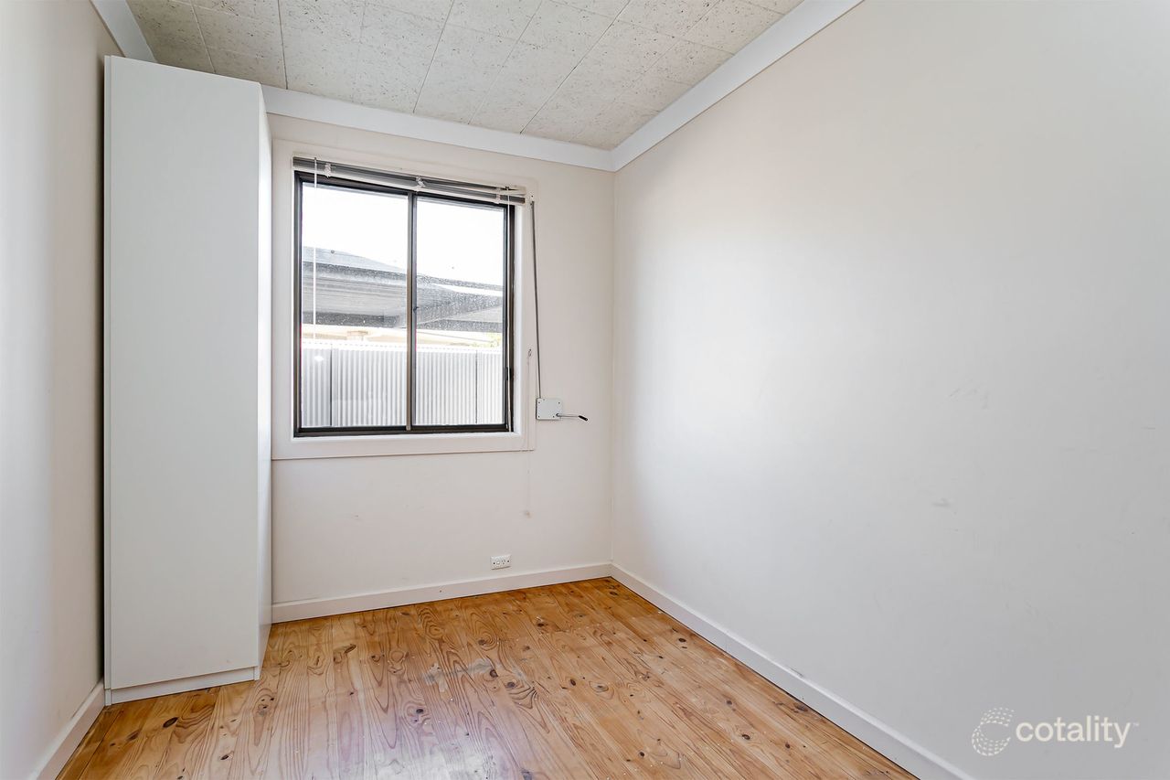 37 Gladstone Cres, Mansfield Park, SA 5012