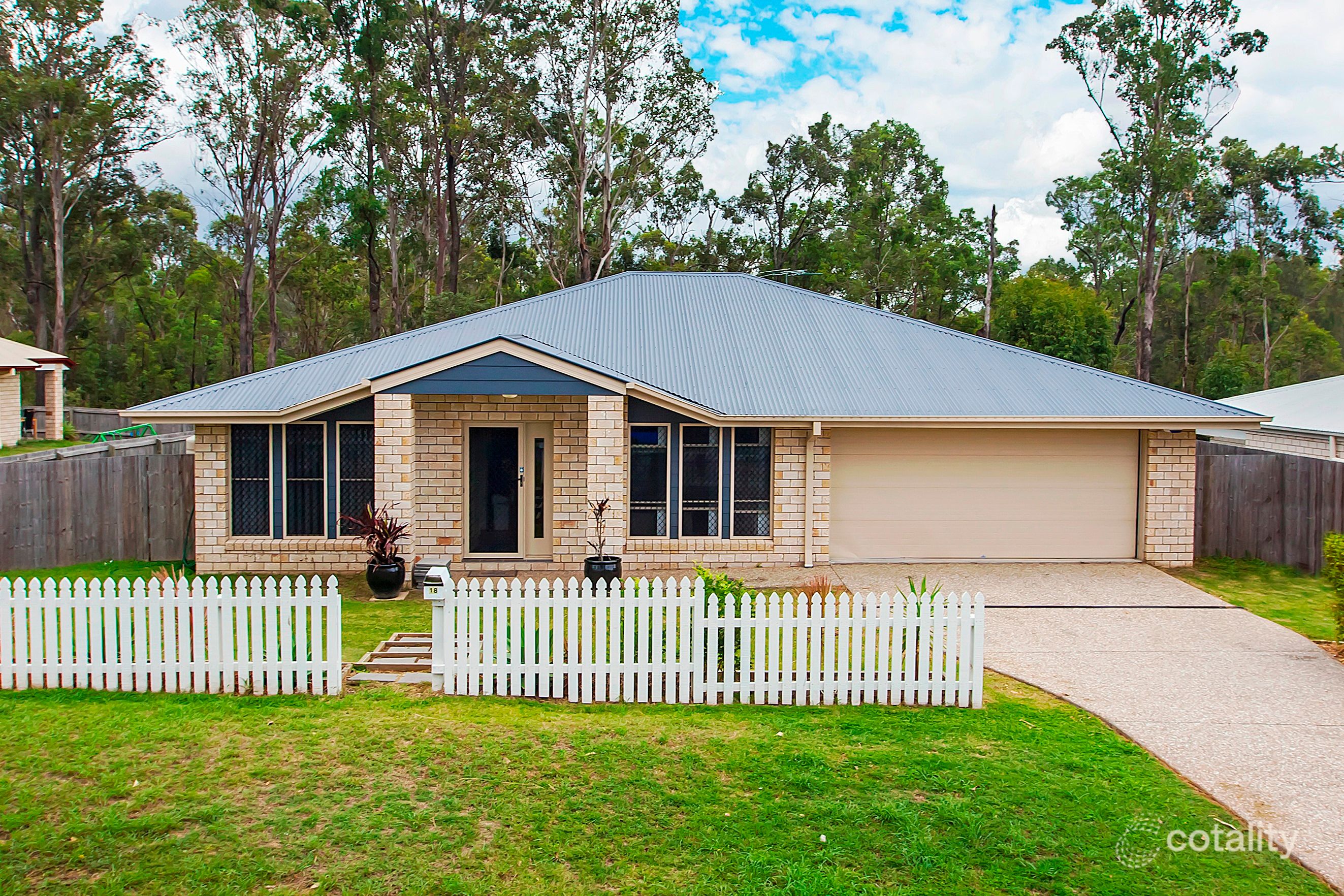 18 O'Kelly Ct, Collingwood Park, QLD 4301