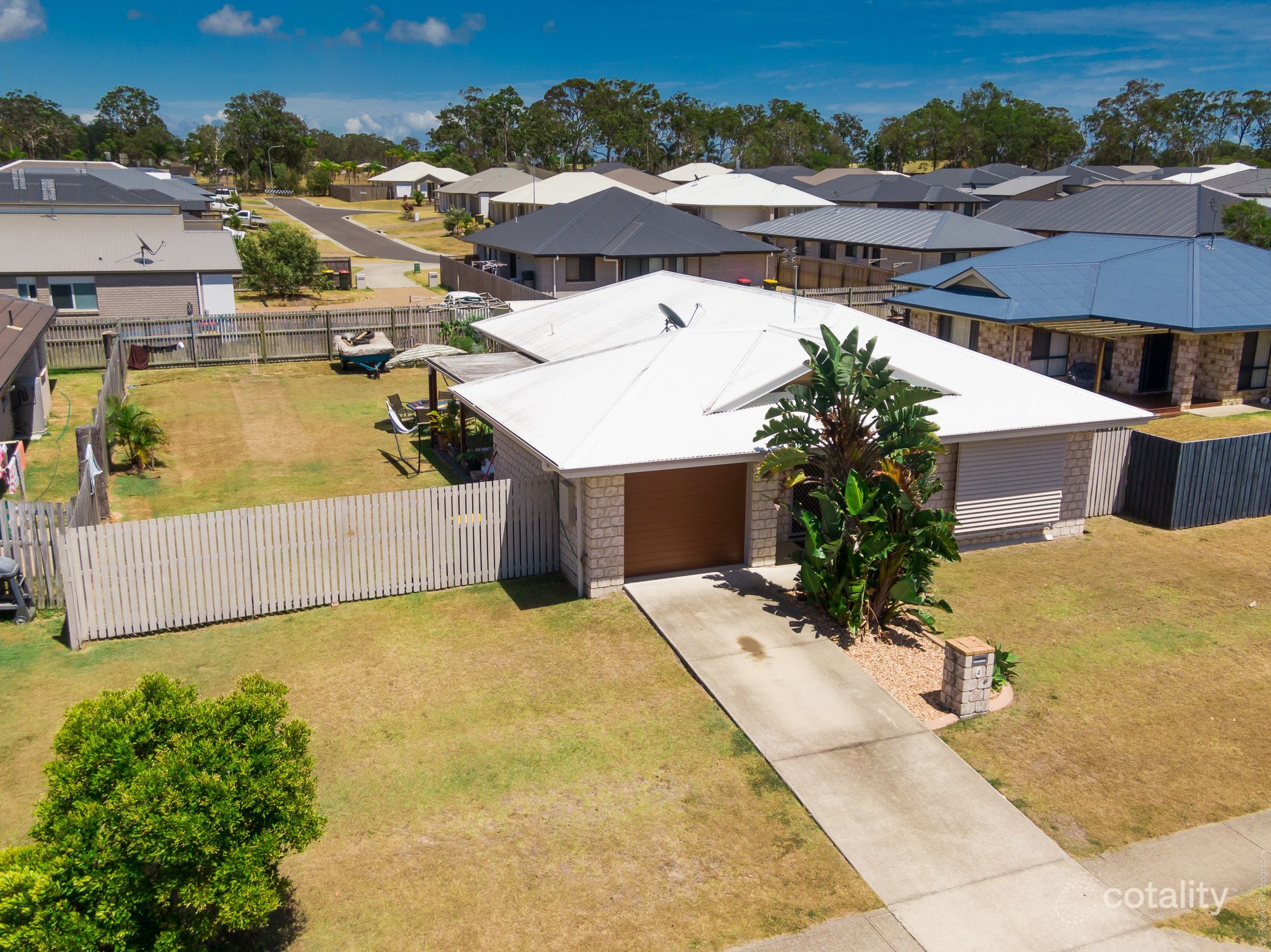 4 Stringybark Dr, Urangan, QLD 4655