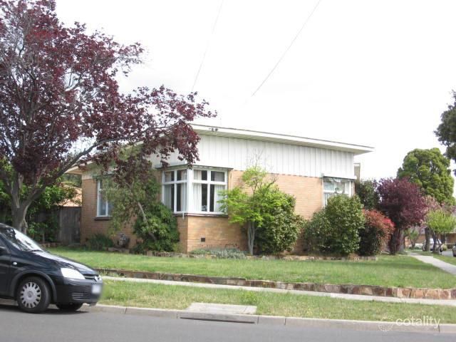 31 Wadham Pde, Mount Waverley, VIC 3149
