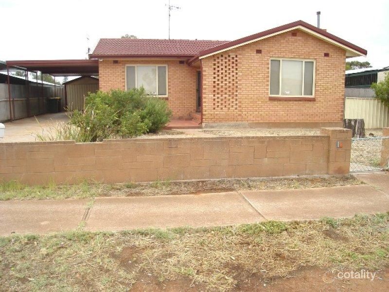16 Wallace St, Whyalla Playford, SA 5600