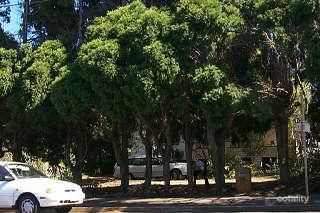 137 West St, Newtown, QLD 4350