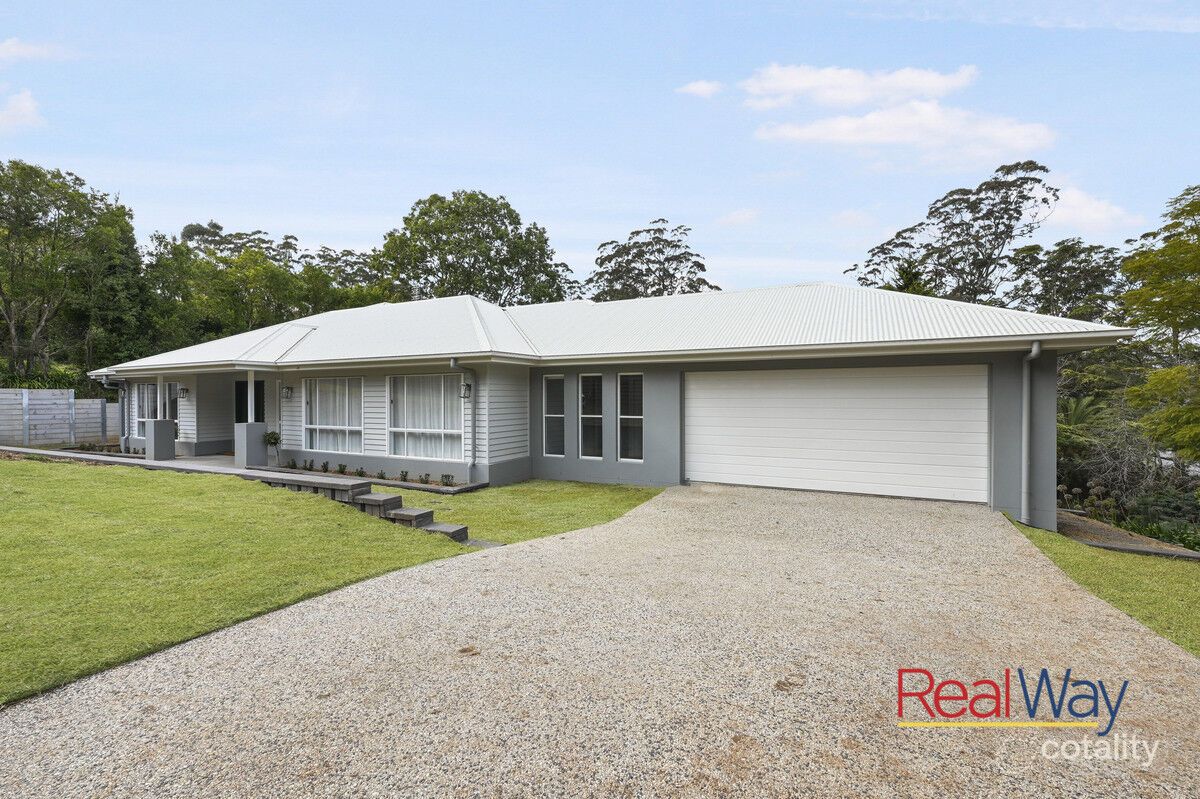 17 Hilltop Cres, Blue Mountain Heights, QLD 4350