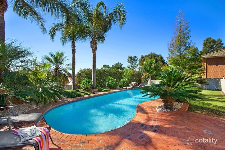 138 Derribong Dr, Cordeaux Heights, NSW 2526