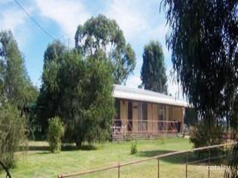 52 Mate St, Humula, NSW 2652