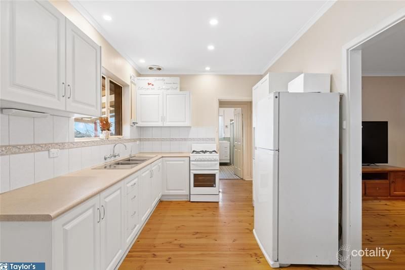 25 Mcmahon Ave, Para Hills, SA 5096