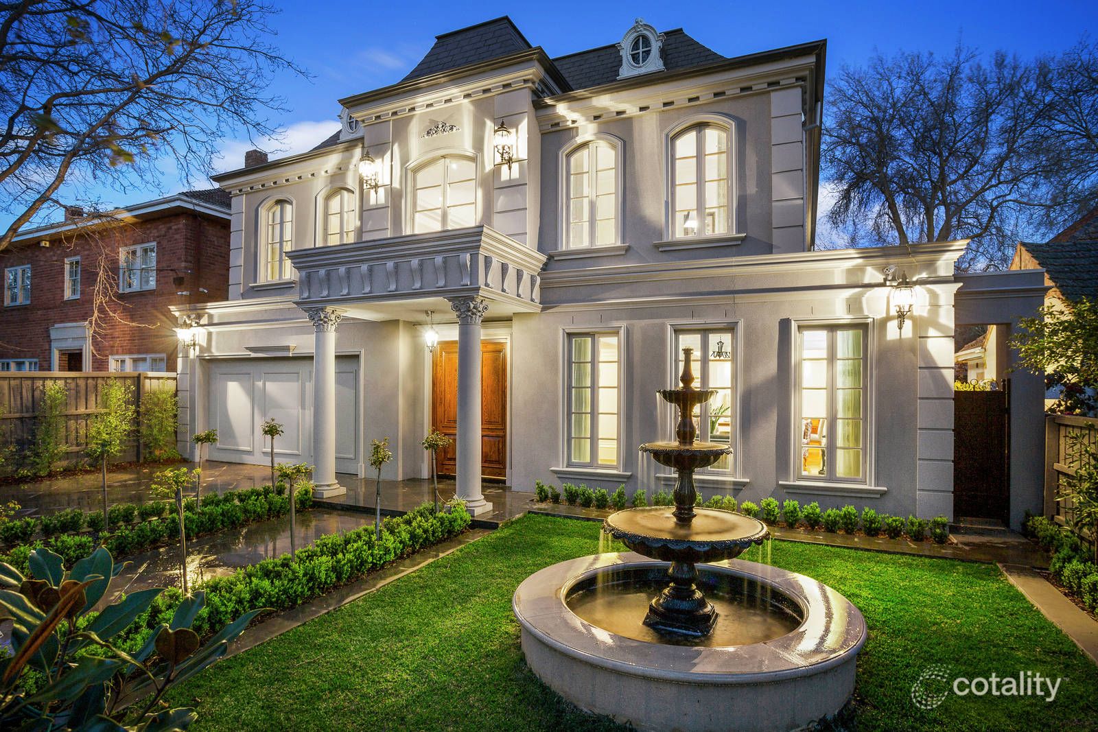 34 Rubens Gr, Canterbury, VIC 3126