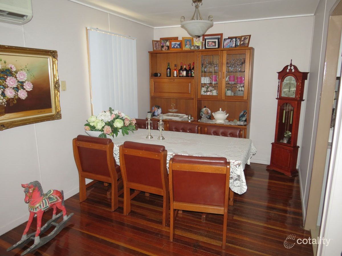 71 Retro St, Emerald, QLD 4720