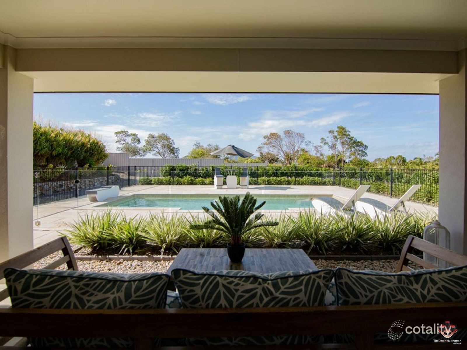 2-4 Azure Ct, Dundowran Beach, QLD 4655