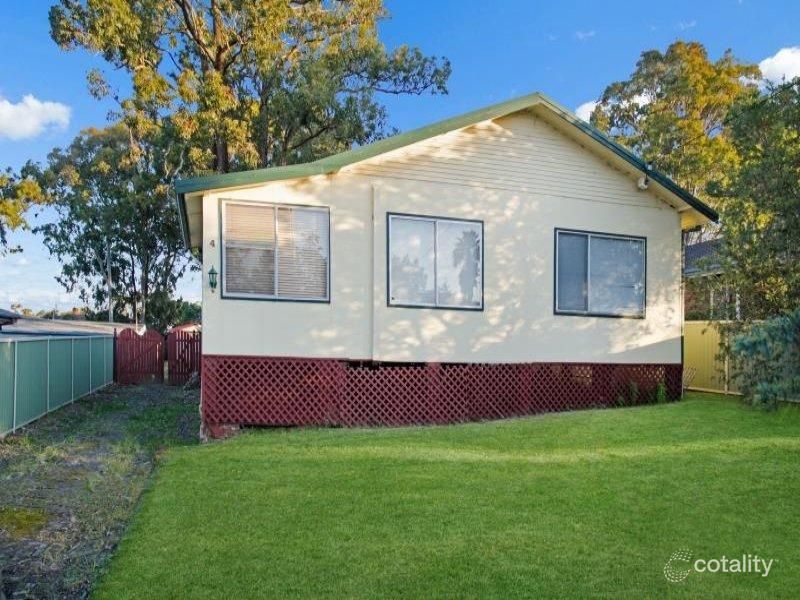 4 Stelling Ave, Kanwal, NSW 2259