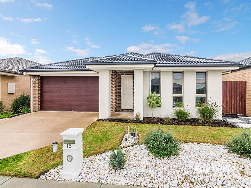 15 Eminence Dr, Cranbourne West, VIC 3977