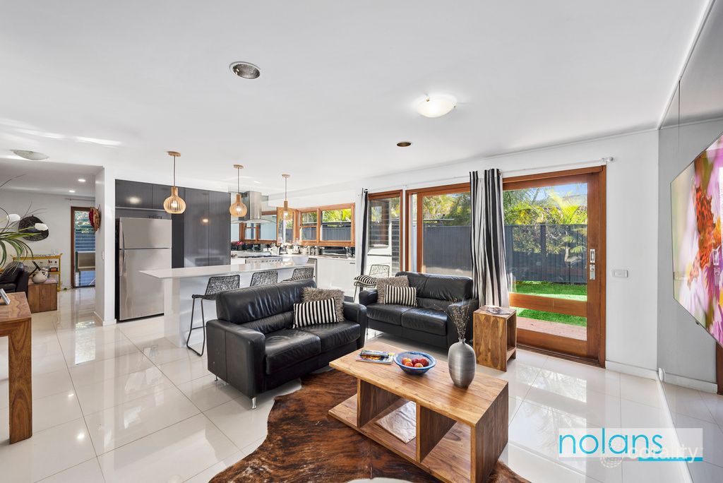 11 Norman Hill Dr, Korora, NSW 2450