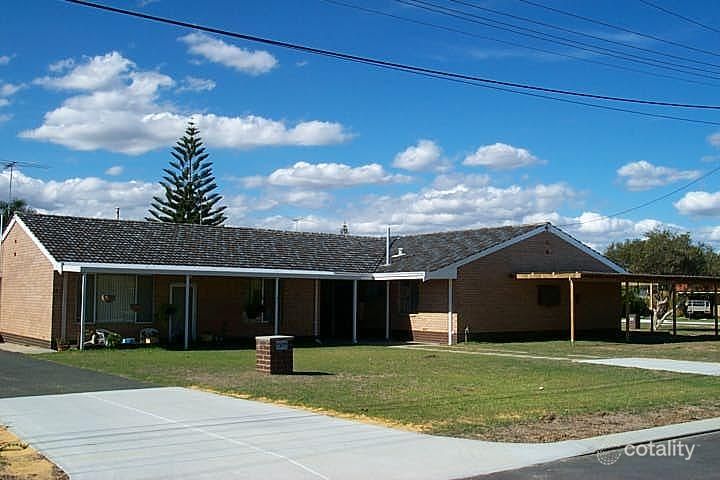 2 Waller St, Rockingham, WA 6168