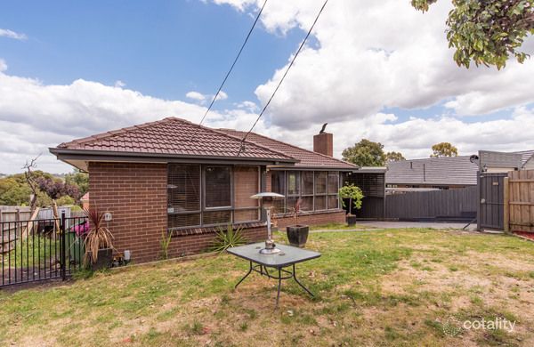 161 Manchester Rd, Mooroolbark, VIC 3138